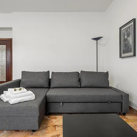 Apartment Binario 7 E Tre Quarti La Spezia