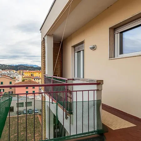 Binario 7 E Tre Quarti La Spezia
